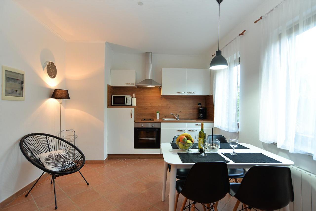 Apartments Marija 1089 Poreč Kültér fotó