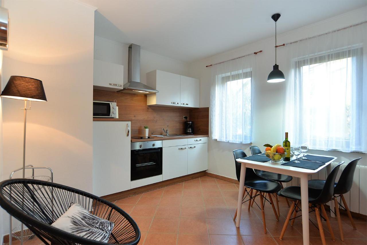 Apartments Marija 1089 Poreč Kültér fotó